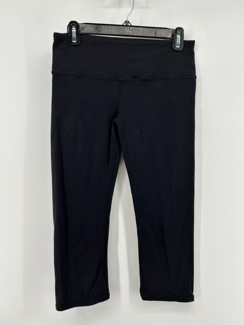 ALO Yoga Black Cropped Leggings